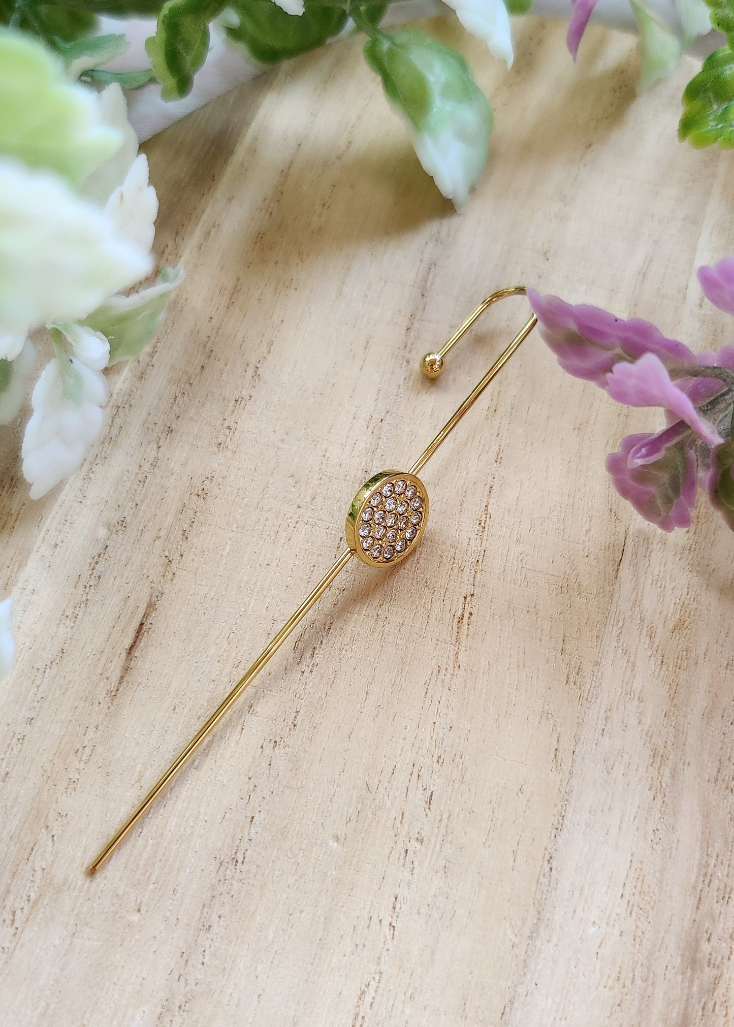 Ear Pin (singolo)
