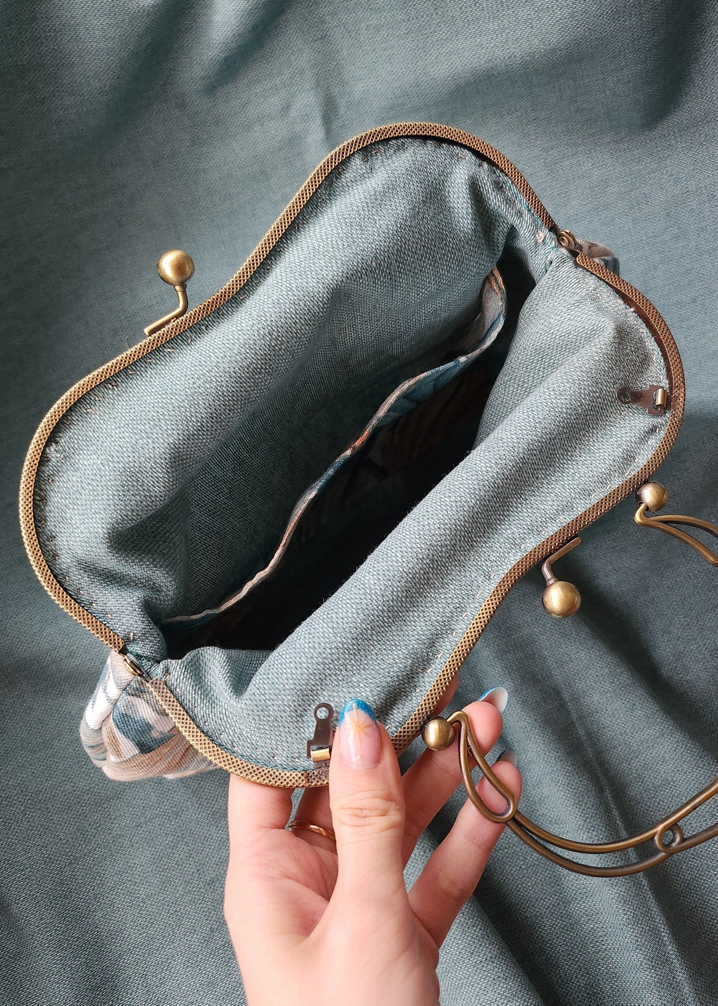 Borsa in Cotone Cucita a Mano