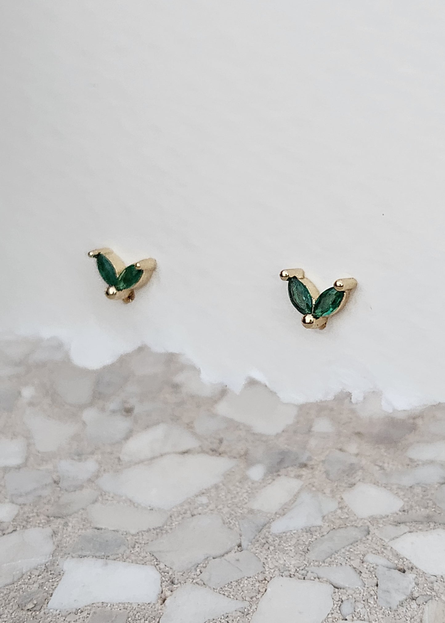 Orecchini Fogliolina con Zirconi