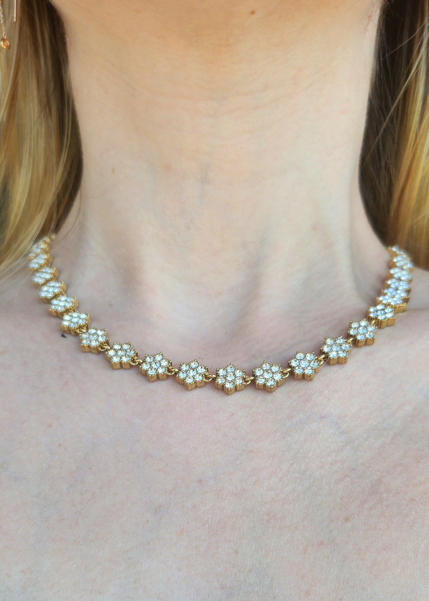Collana Flowers