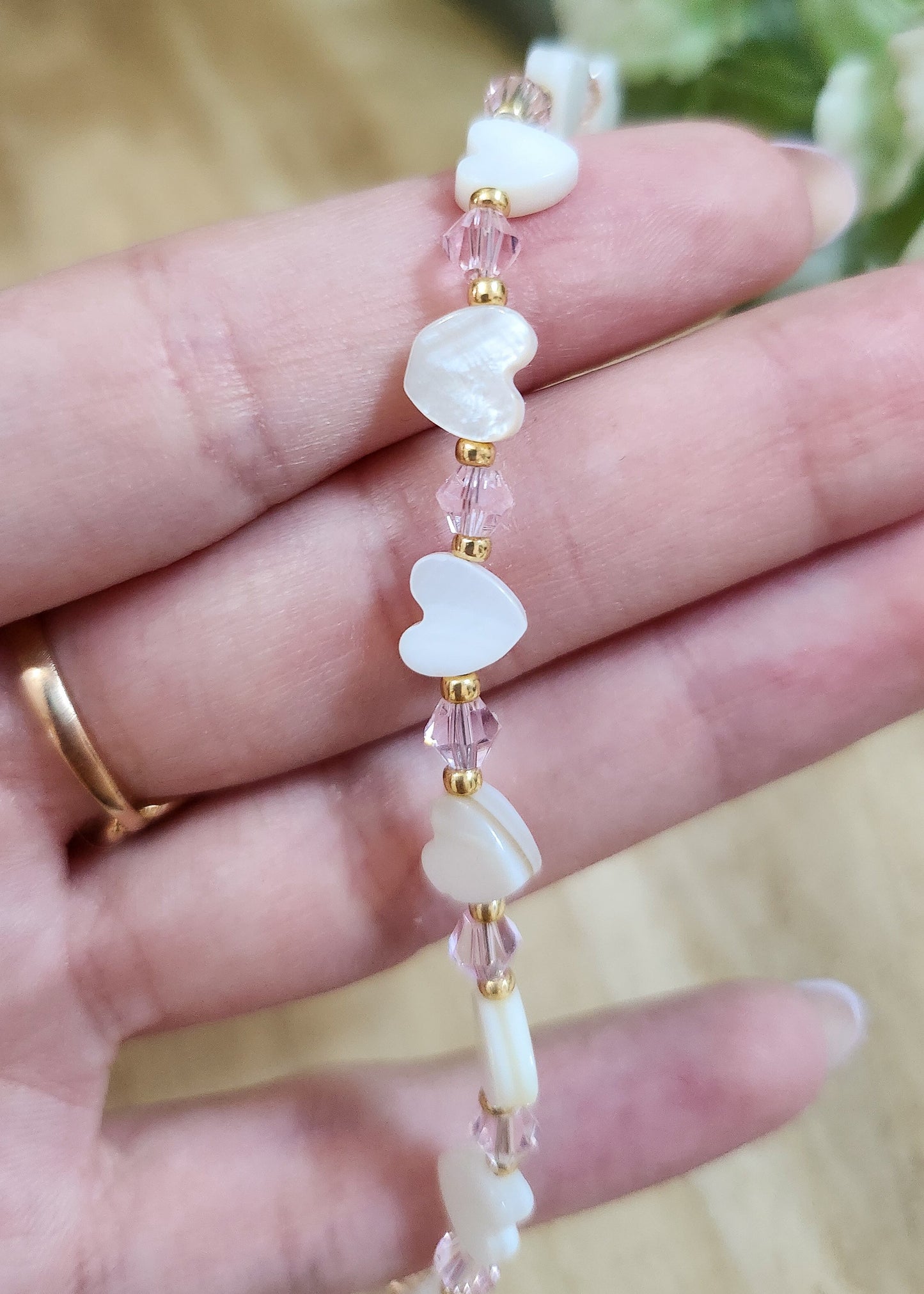 Collana girocollo cristalli swarovski e madreperla