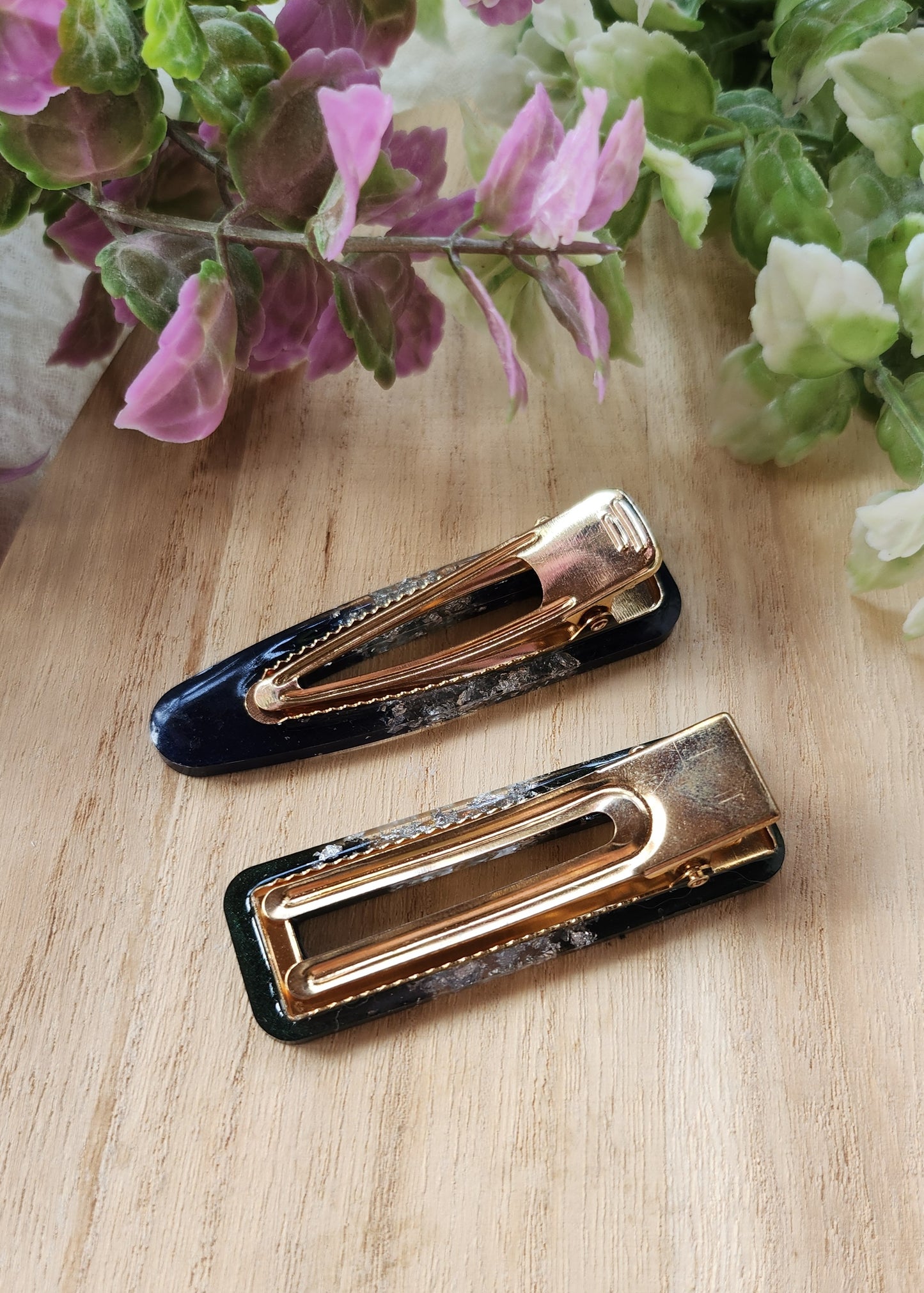 Set 2 Hair clip blu e verde con foglia argento