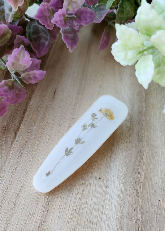 Hair clip bianca con fiore in vinile