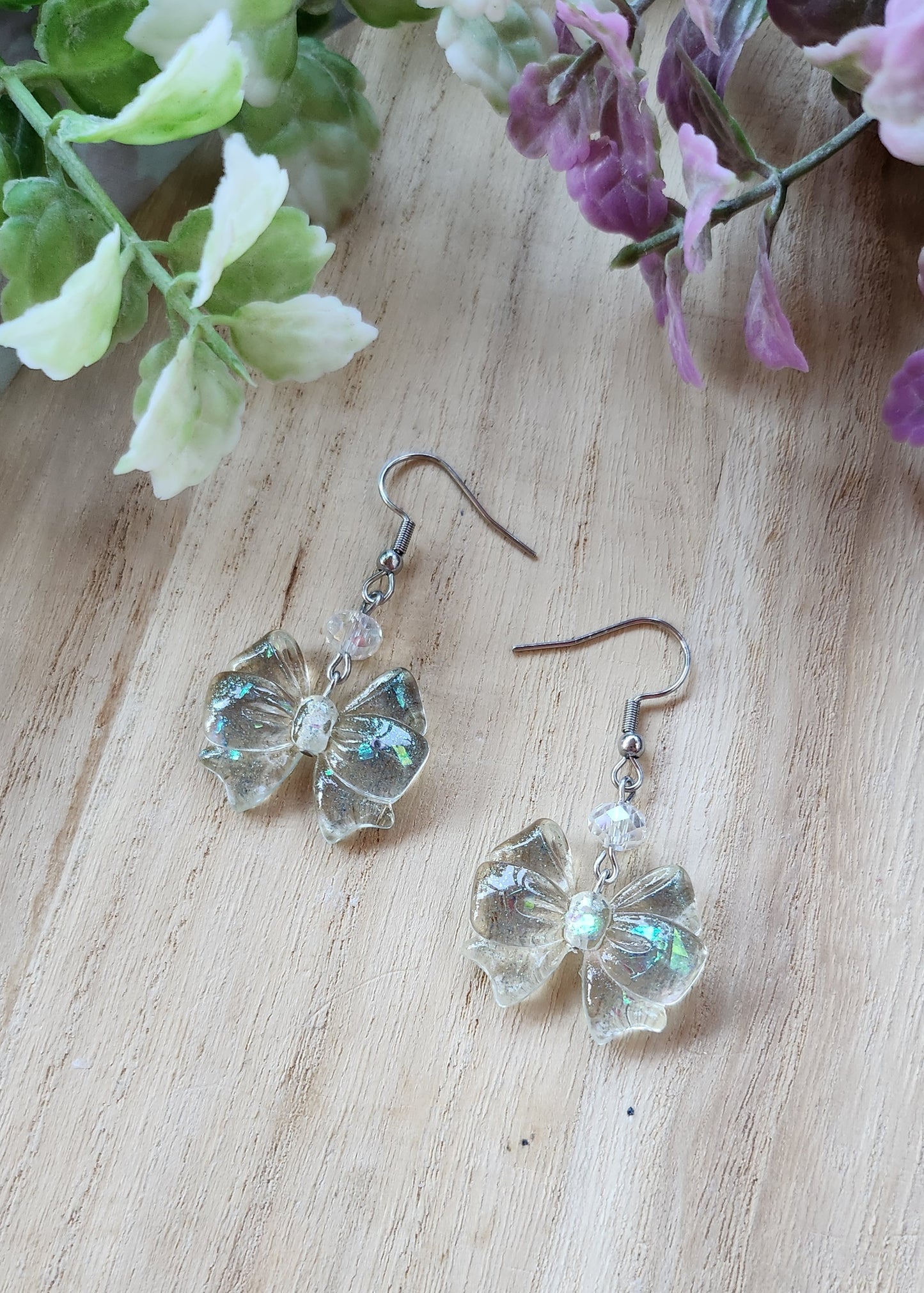 Orecchini Fiocco in resina con cristallo Swarovski