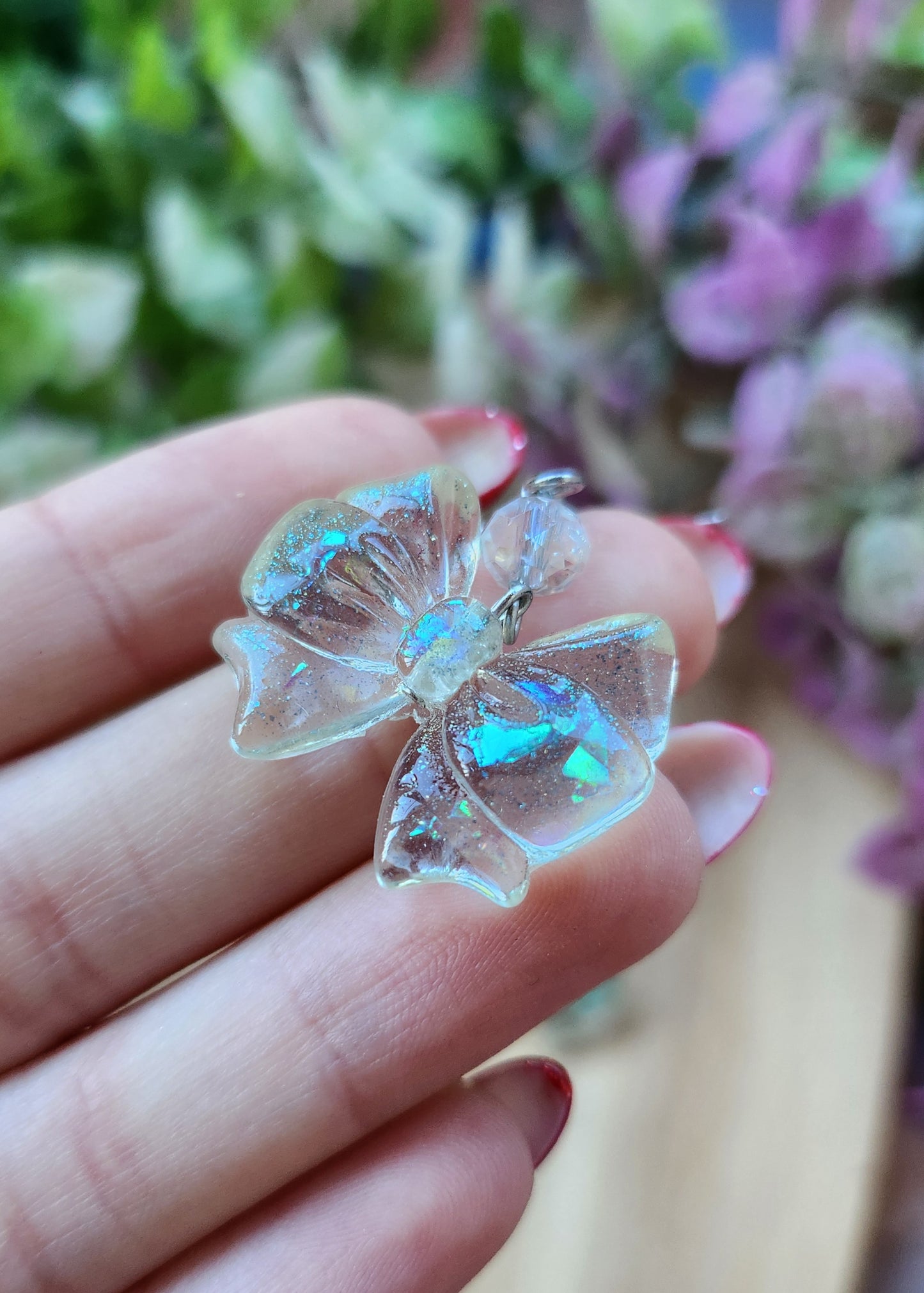 Orecchini Fiocco in resina con cristallo Swarovski