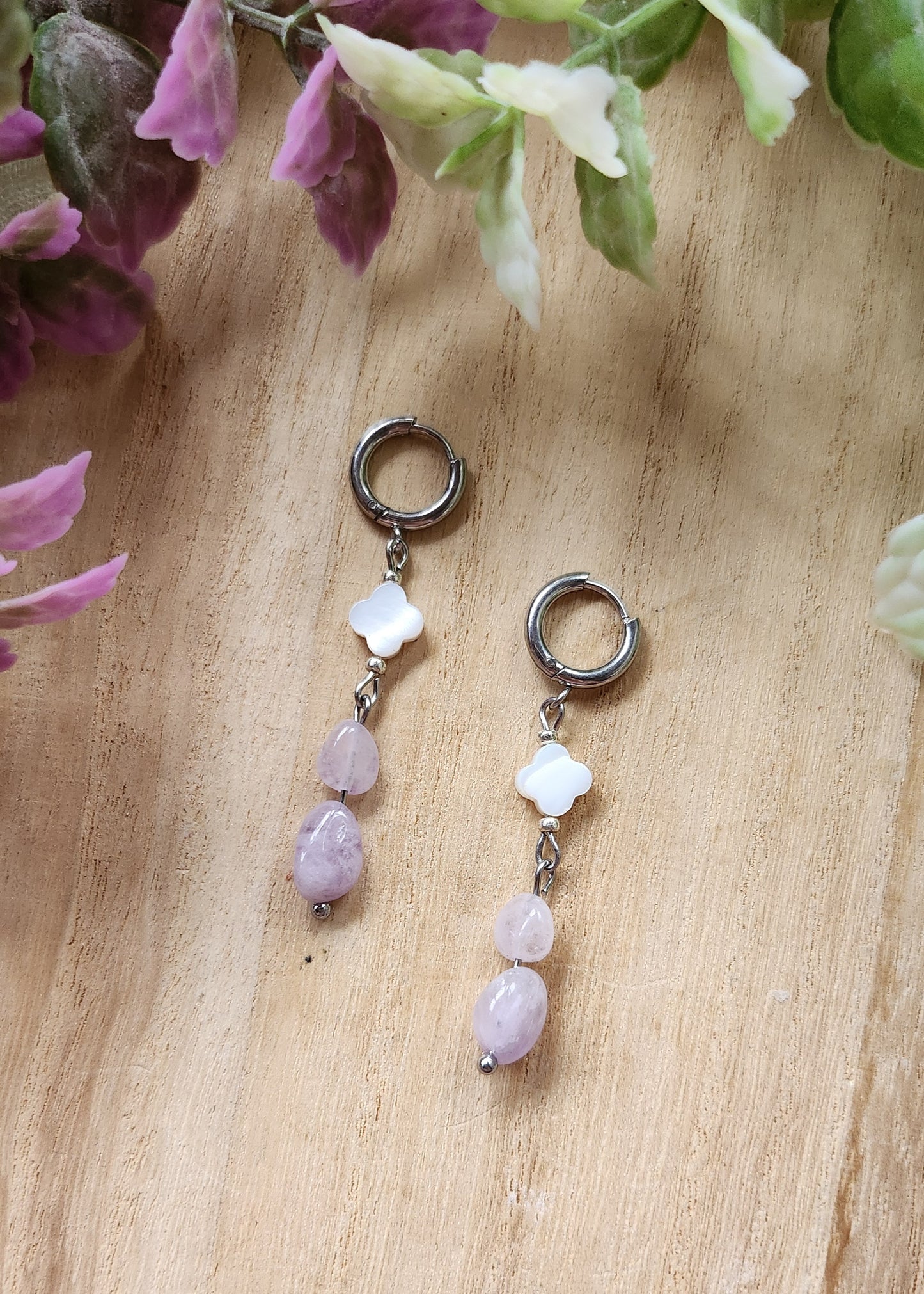 Orecchini pendenti Madreperla e Ametista