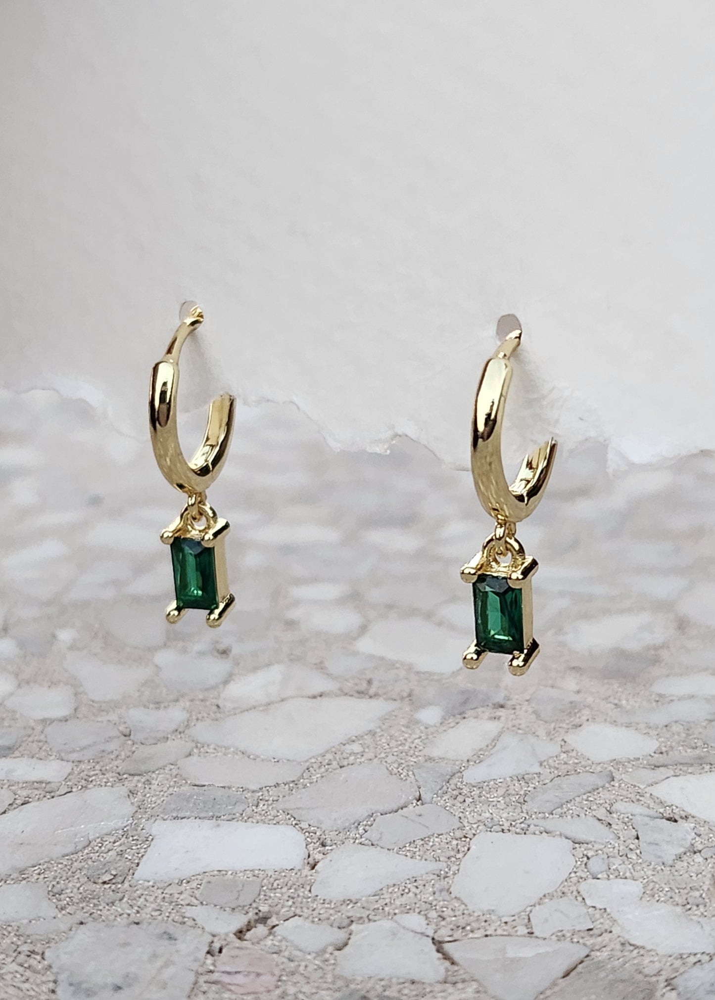 Orecchini Pendenti con Zirconi