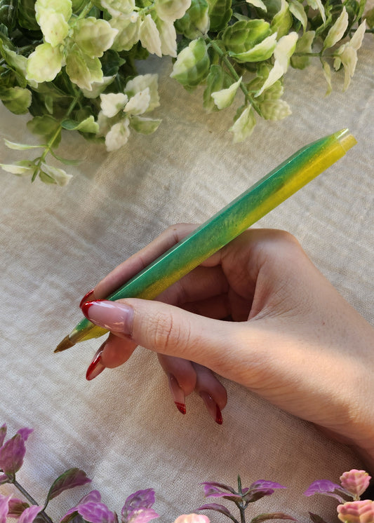 Penna ricaricabile in resina verde e gialla