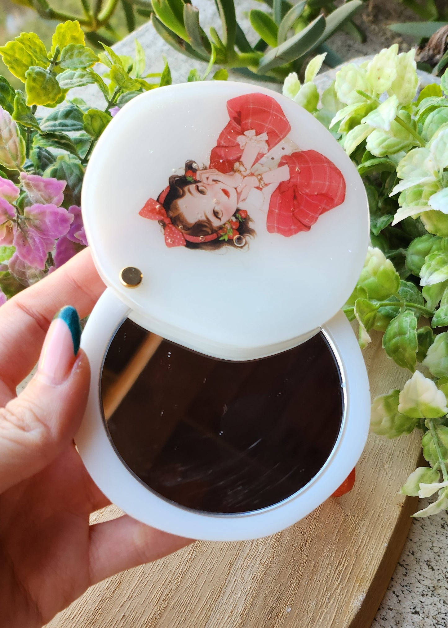 Specchietto da borsetta in resina epossidica