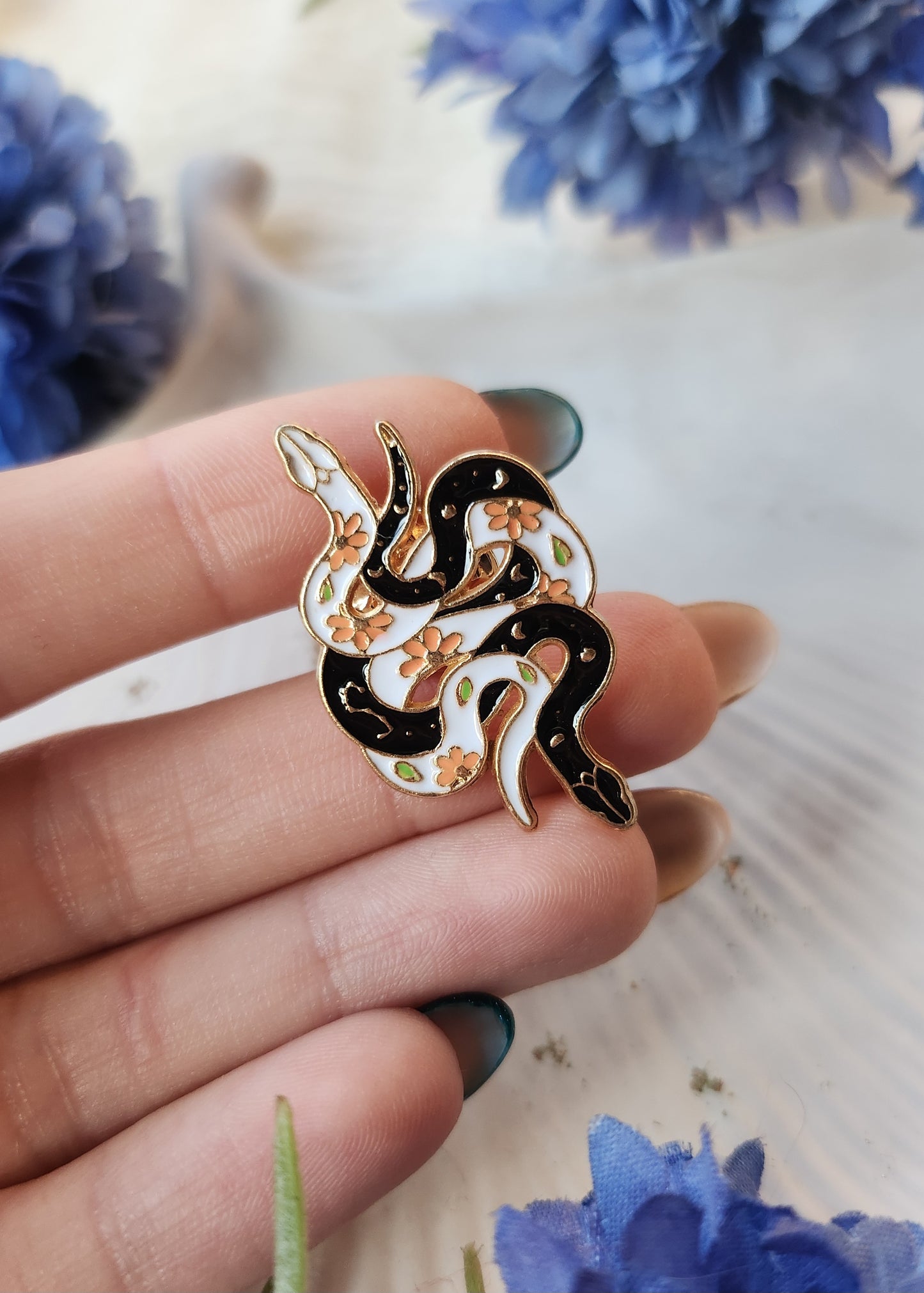 Spilla serpenti