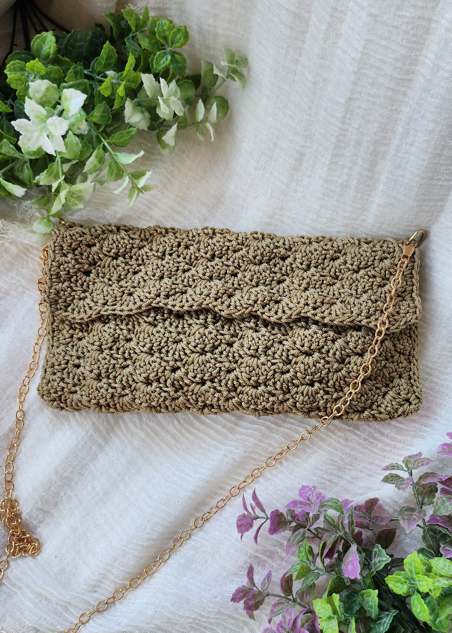 Pochette all'uncinetto