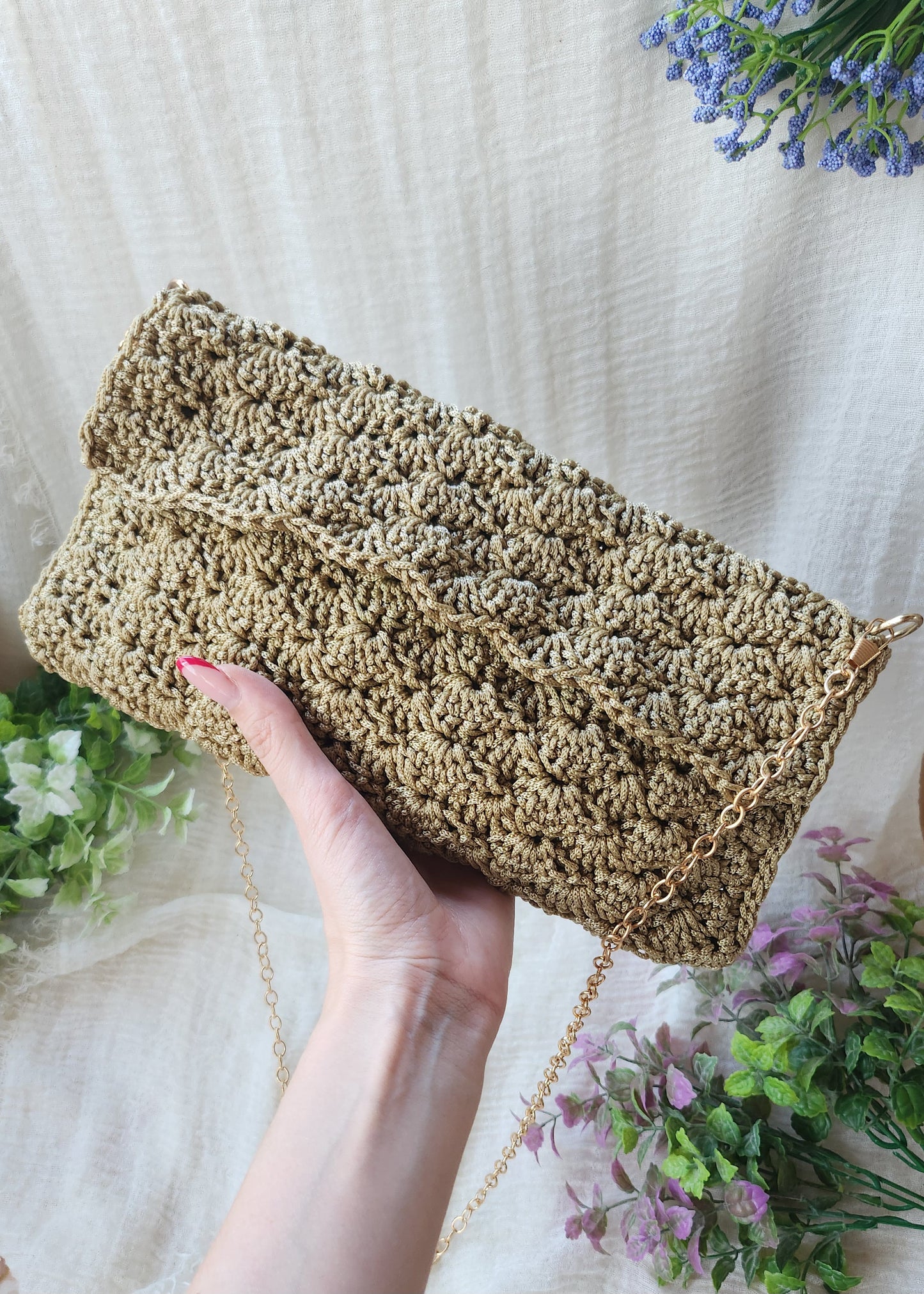 Pochette all'uncinetto